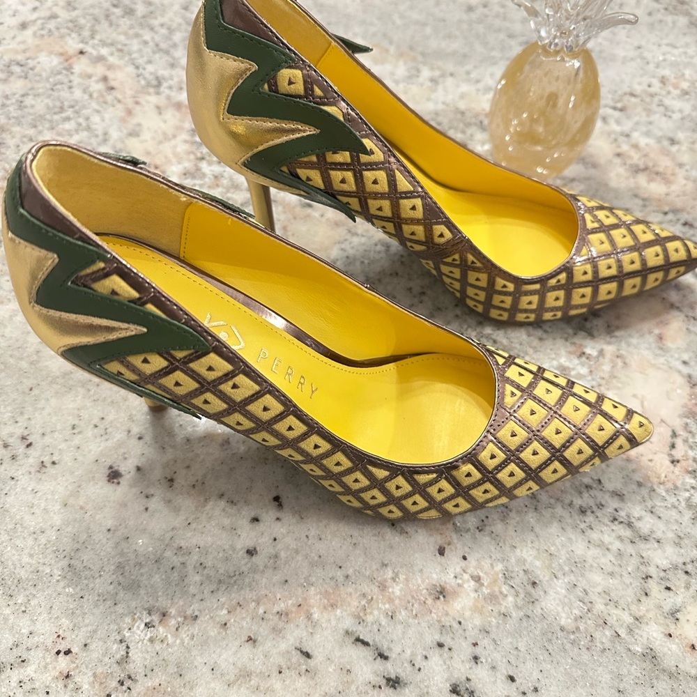Katy Perry Pinya Pineapple Heels
